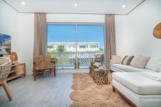 Apartment in Seven Mile Beach - #22 Villa Zen at The Grove