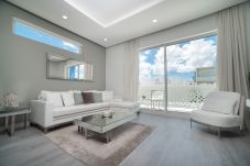 Apartment in Seven Mile Beach - #20 Villa Deluxe at The Grove