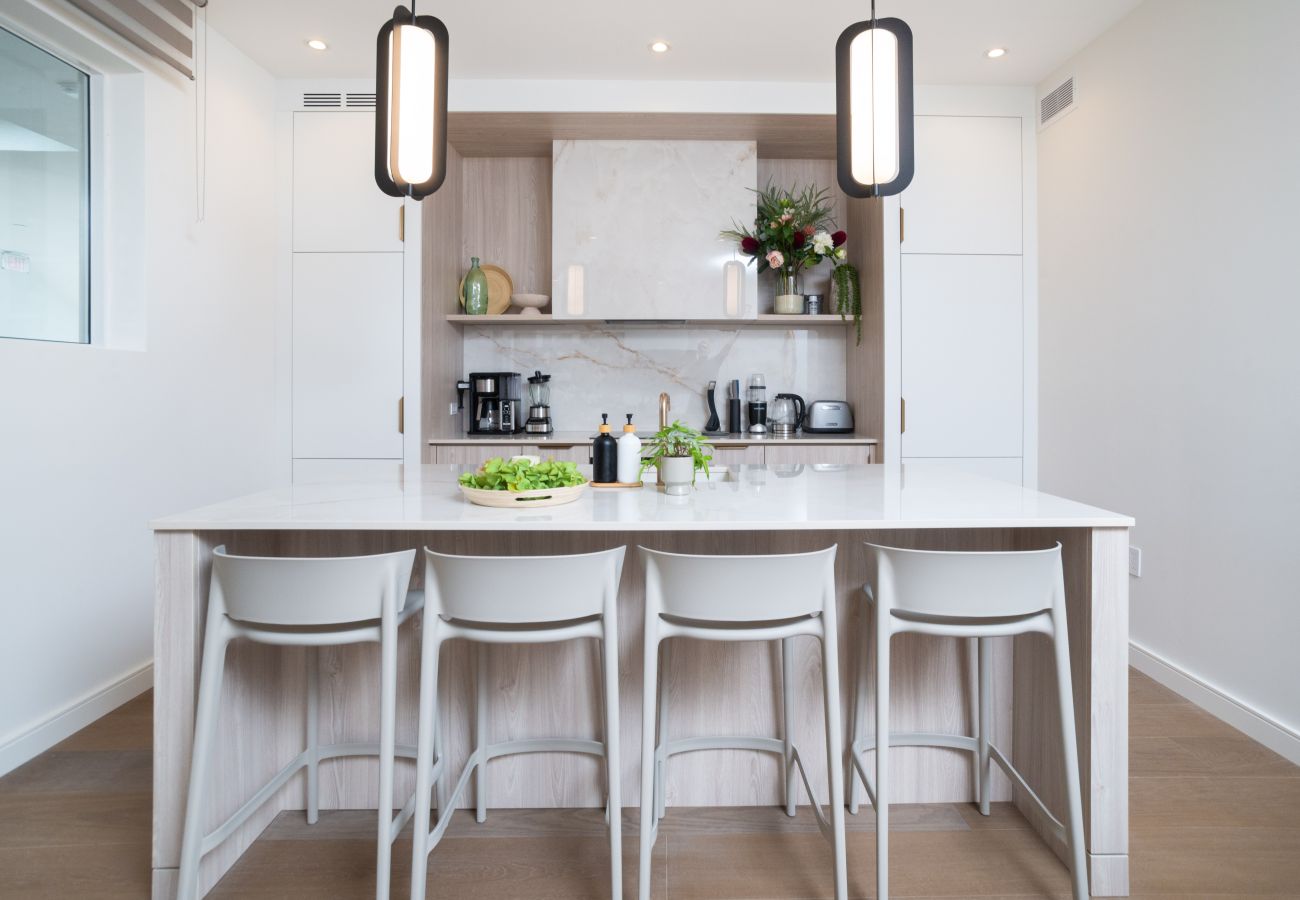 Apartment in Seven Mile Beach - #15 Villa Breeze at The Grove Too