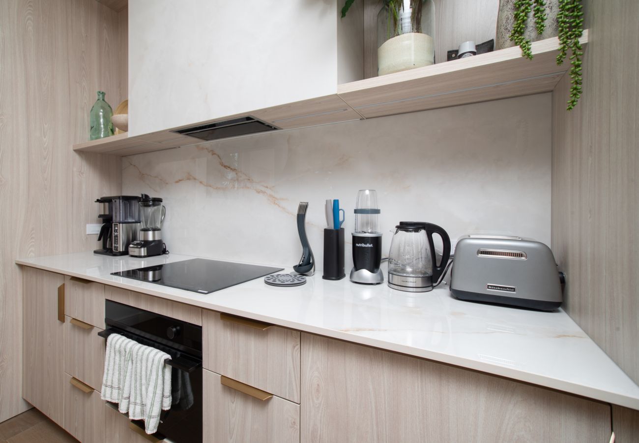 Apartment in Seven Mile Beach - #15 Villa Breeze at The Grove Too