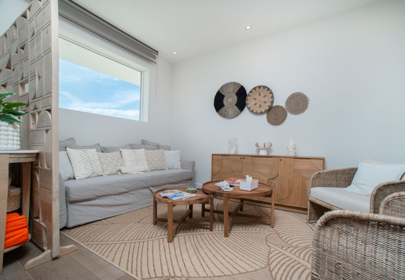 Apartment in Seven Mile Beach - #40 Villa Solace at The Grove Too