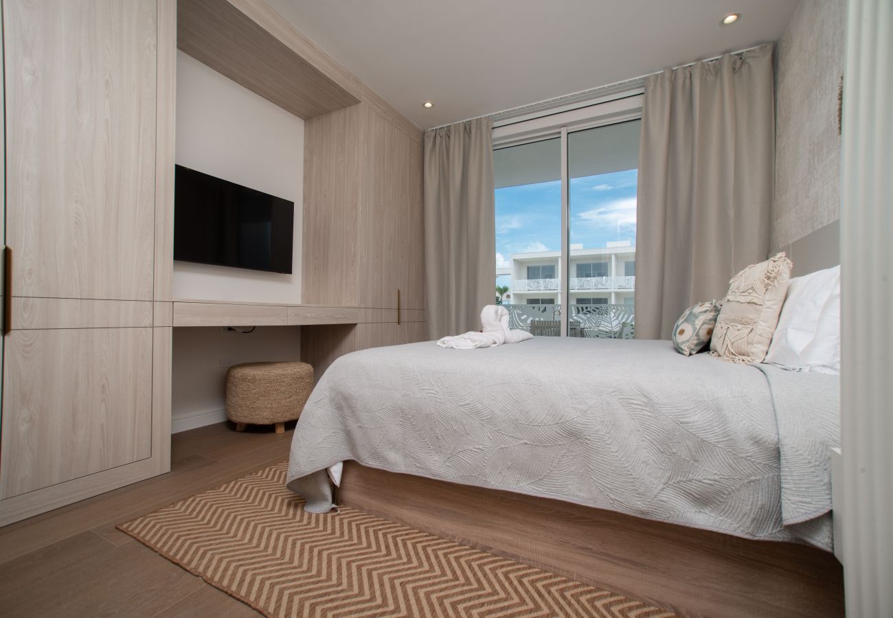 Apartment in Seven Mile Beach - #40 Villa Solace at The Grove Too