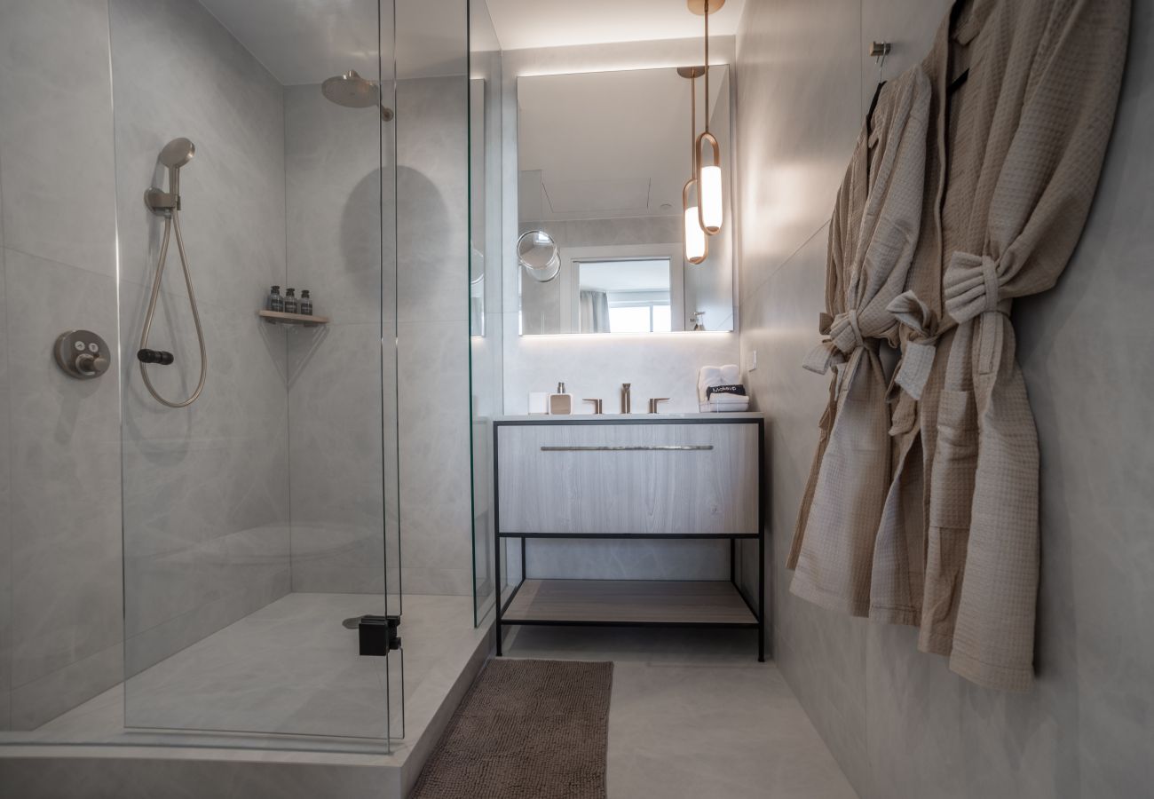 Apartment in Seven Mile Beach - #40 Villa Solace at The Grove Too