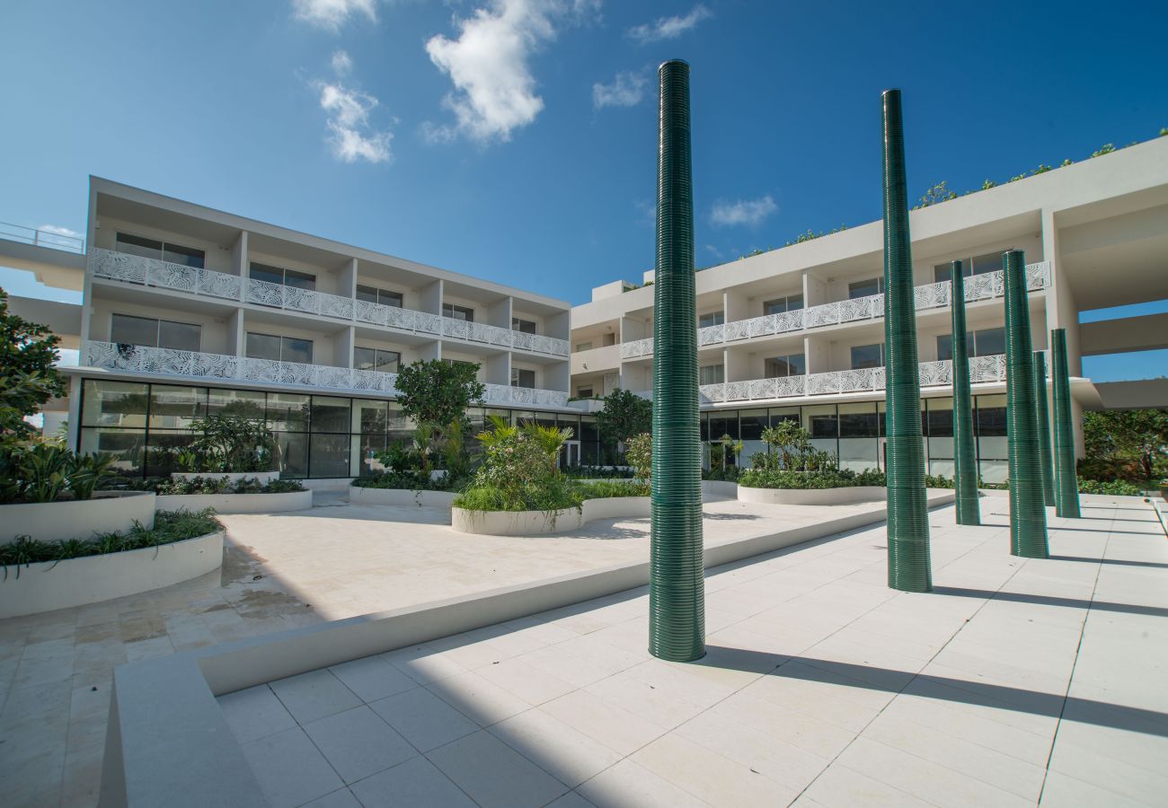 Apartment in Seven Mile Beach - #40 Villa Solace at The Grove Too