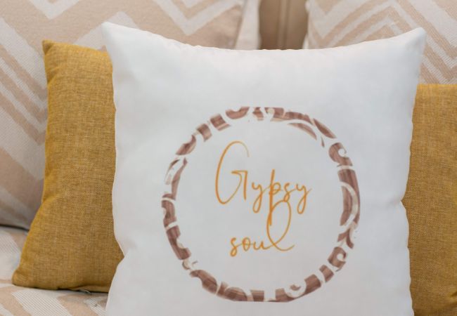 Apartment in Seven Mile Beach - #18 Villa Gypsy Soul at The Grove Apartment in Seven Mile Beach - #18 Villa Gypsy Soul at The Grove