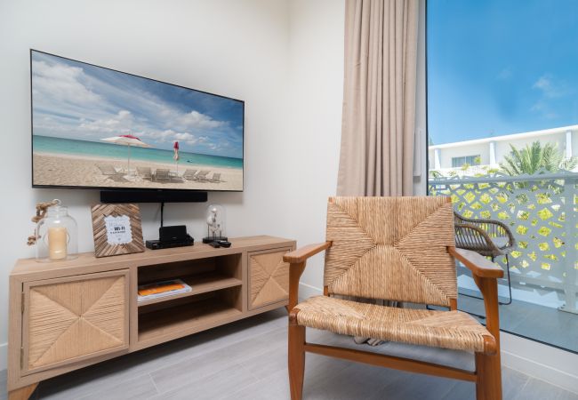 Apartment in Seven Mile Beach - #22 Villa Zen at The Grove Apartment in Seven Mile Beach - #22 Villa Zen at The Grove