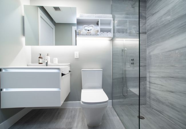 Apartment in Seven Mile Beach - #20 Villa Deluxe at The Grove Apartment in Seven Mile Beach - #20 Villa Deluxe at The Grove