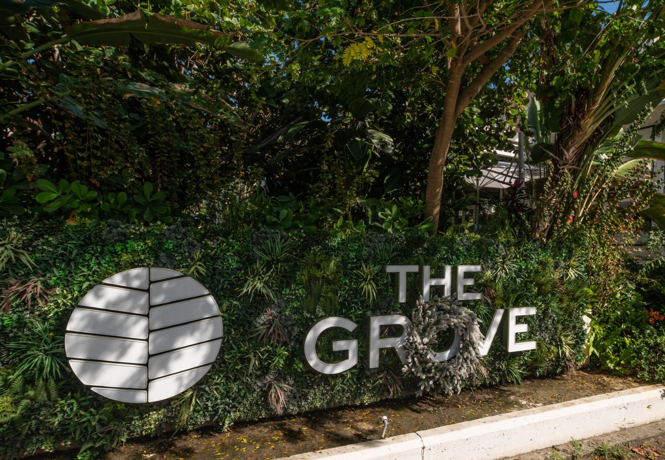 Apartment in Seven Mile Beach - #20 Villa Deluxe at The Grove