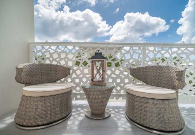 Studio in Seven Mile Beach - #9 Studio Paradisum at The Grove Studio in Seven Mile Beach - #9 Studio Paradisum at The Grove