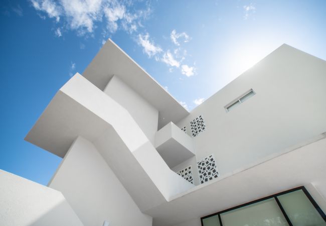 Studio in Seven Mile Beach - #9 Studio Paradisum at The Grove Studio in Seven Mile Beach - #9 Studio Paradisum at The Grove