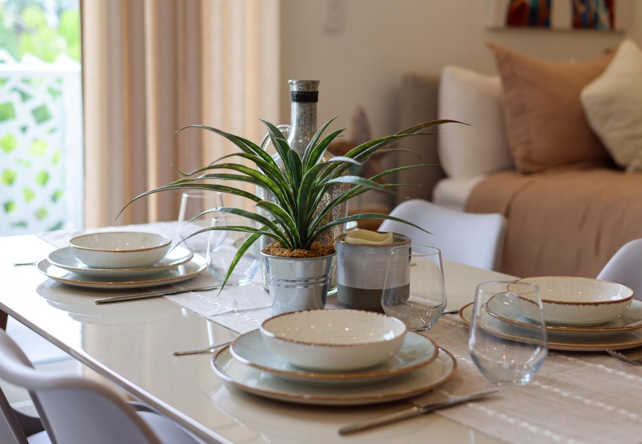 Studio in Seven Mile Beach - #9 Studio Paradisum