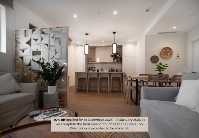 Apartment in Seven Mile Beach - #15 Villa Breeze at The Grove Too