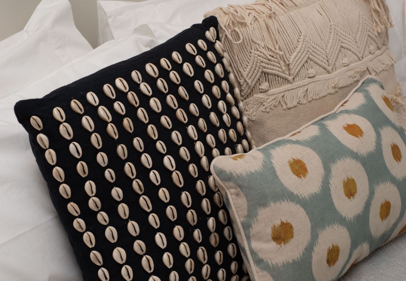 Apartment in Seven Mile Beach - #40 Villa Solace at The Grove Too